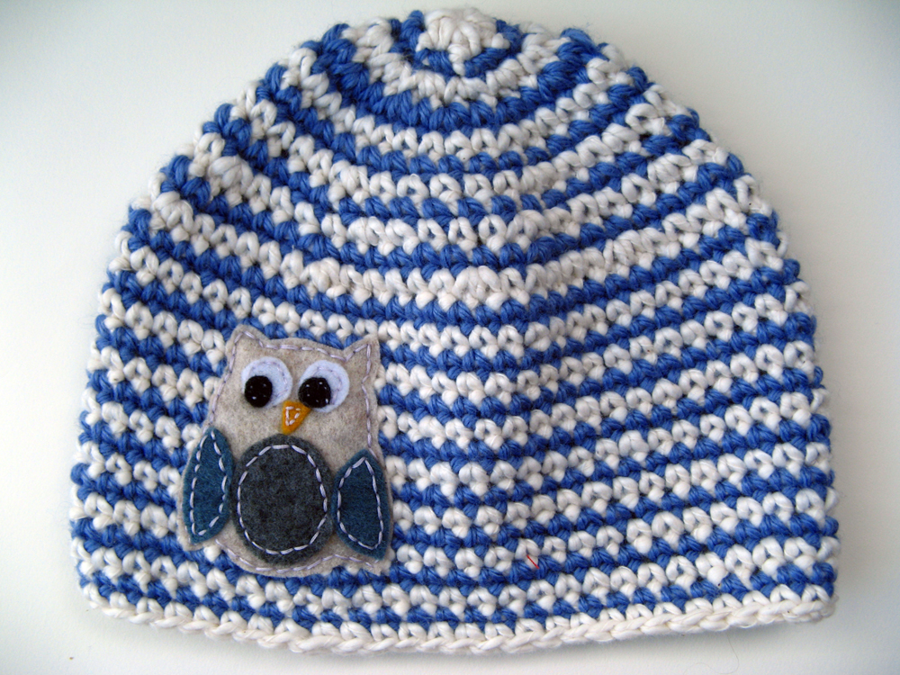 HAT W TAN OWL Bamboo, Wool, and Cotton - Boy's Owl Hat - Blue and Cream with Tan Owl