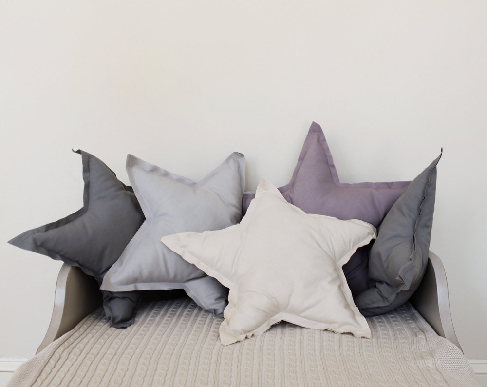 Star Shaped Pillows via ColetteBream