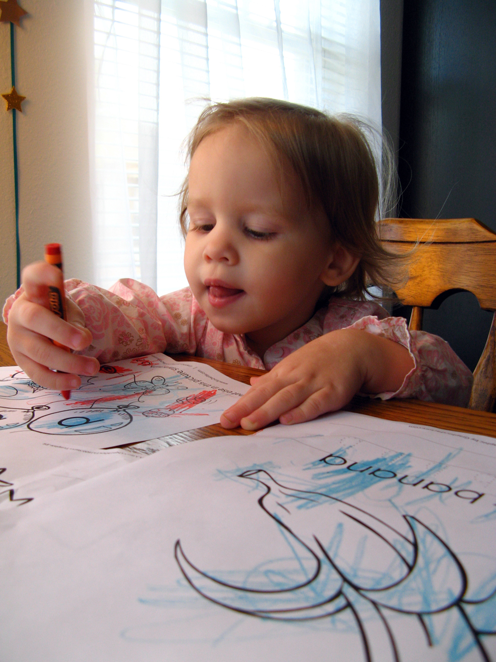 Aveline - January 2013 - Coloring on Worksheets - Photo via Oaxacaborn dot com