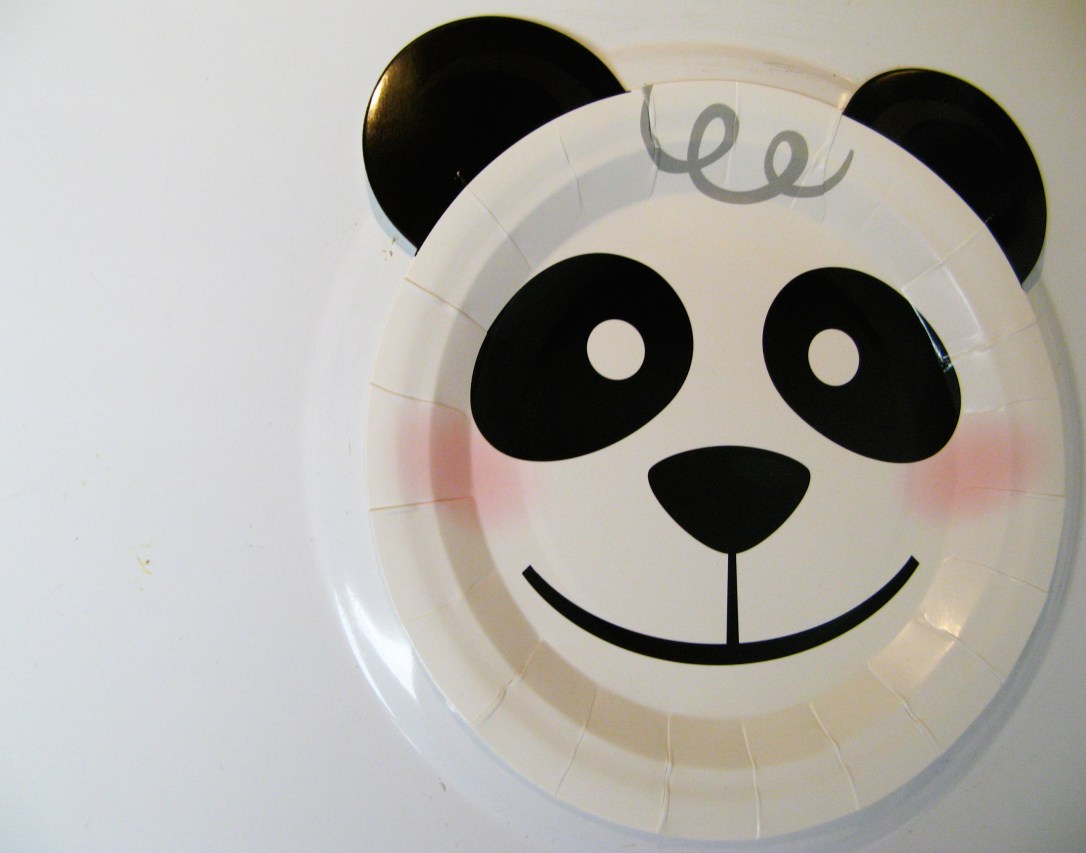 Black and white Kawaii Panda Bear plate - photo via Oaxacaborn dot com