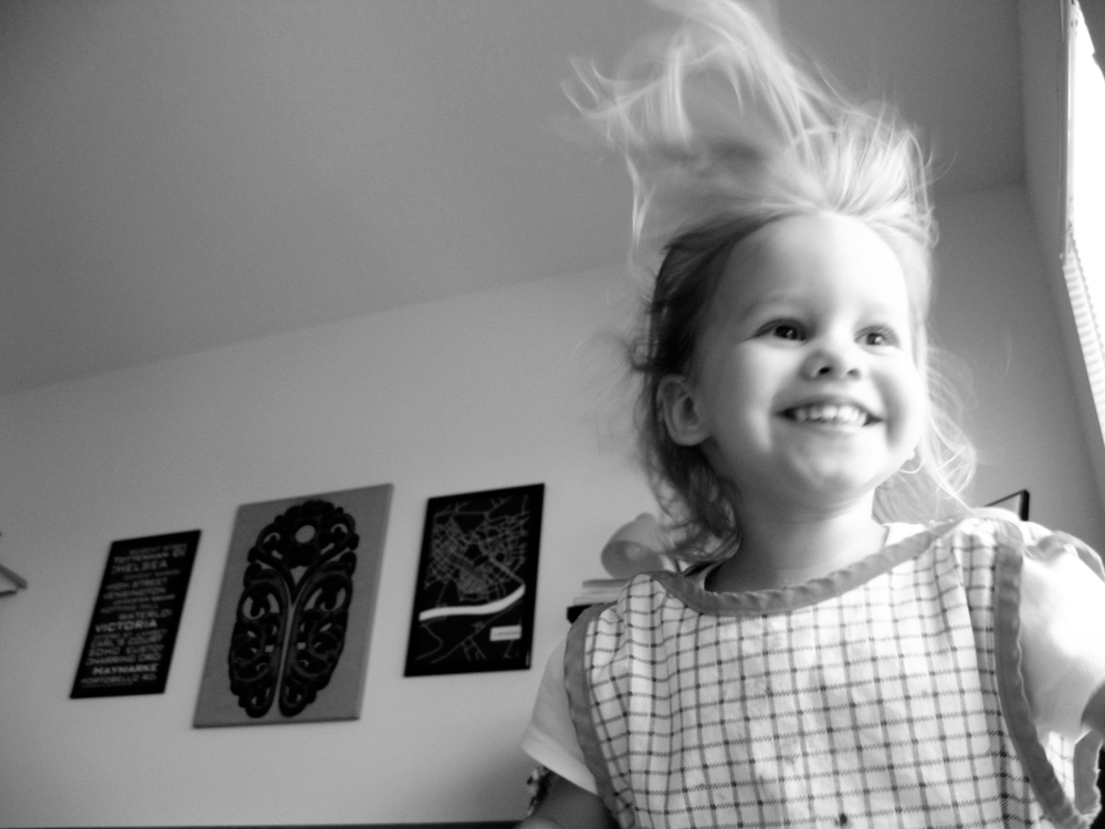 June 2013 - 4- Hair blowing with a fan - toddler summer fun