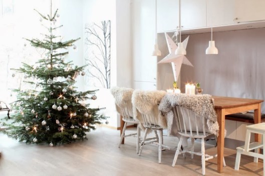 Inside %22My Scandinavian Home%22 blogger's house at Christmas