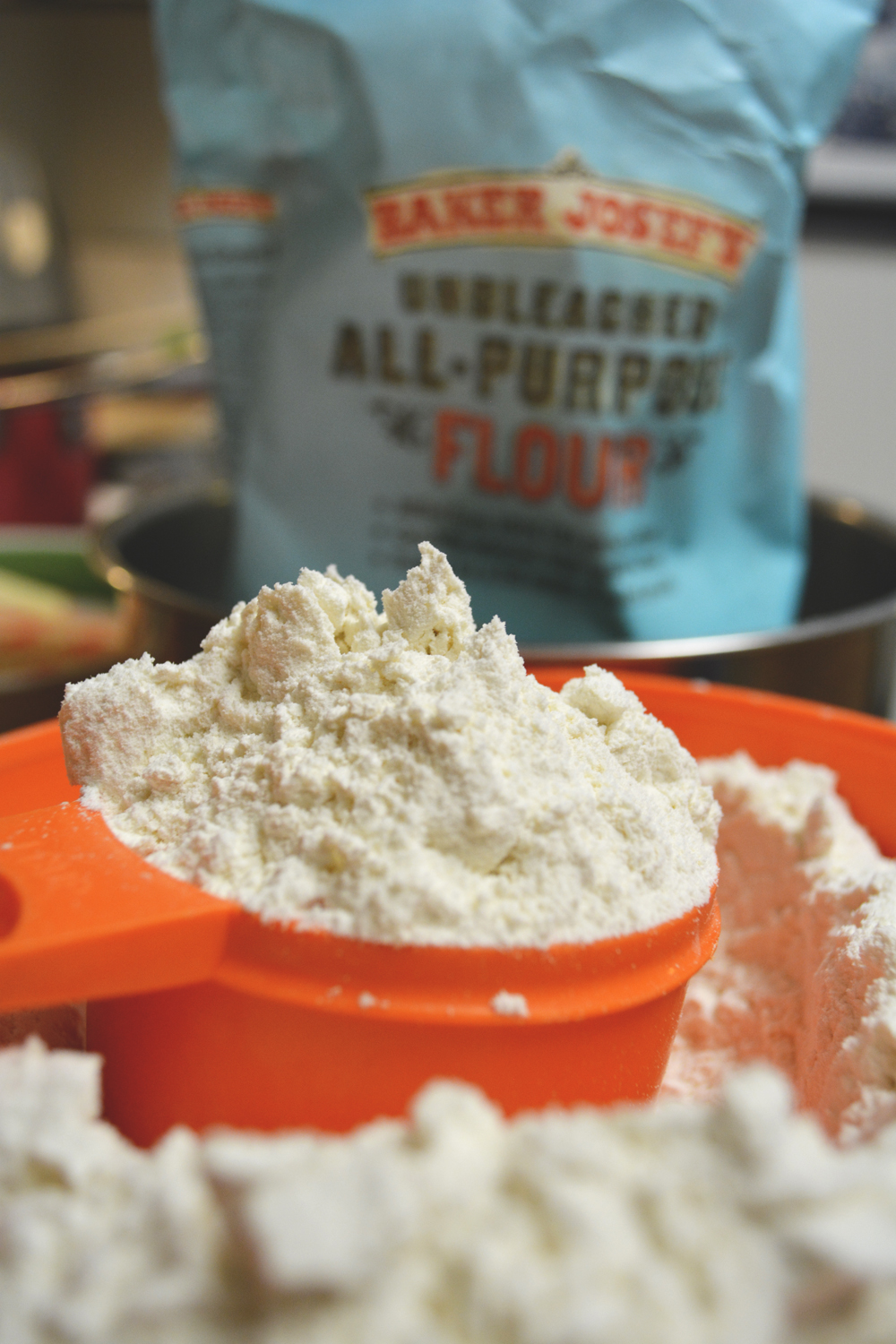 WEB_Oaxacaborn_Life_in_Photos_Vintage_Tupperware