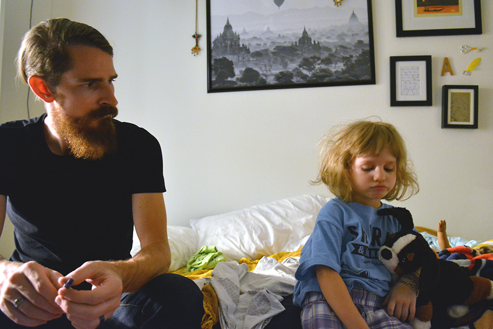 WEB_March2015_Aveline_grumpy_bed