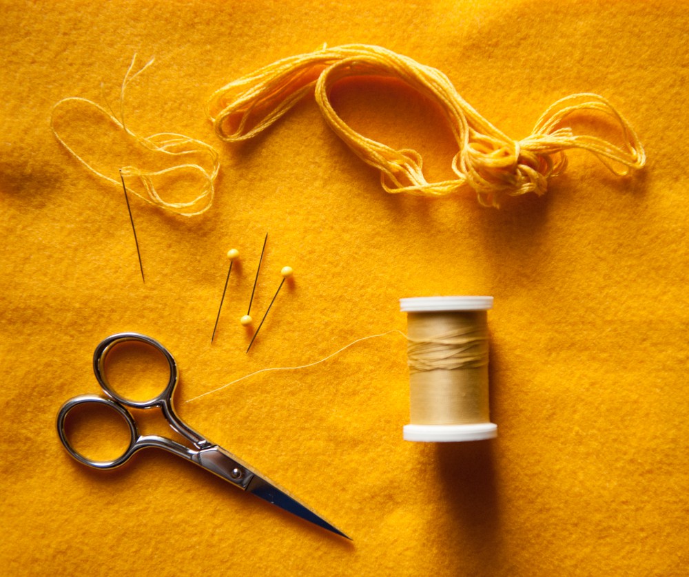 DIY Felt Food Tutorial for Swedish Lussekatter, by Linnea Farnsworth for the Oaxacaborn blog