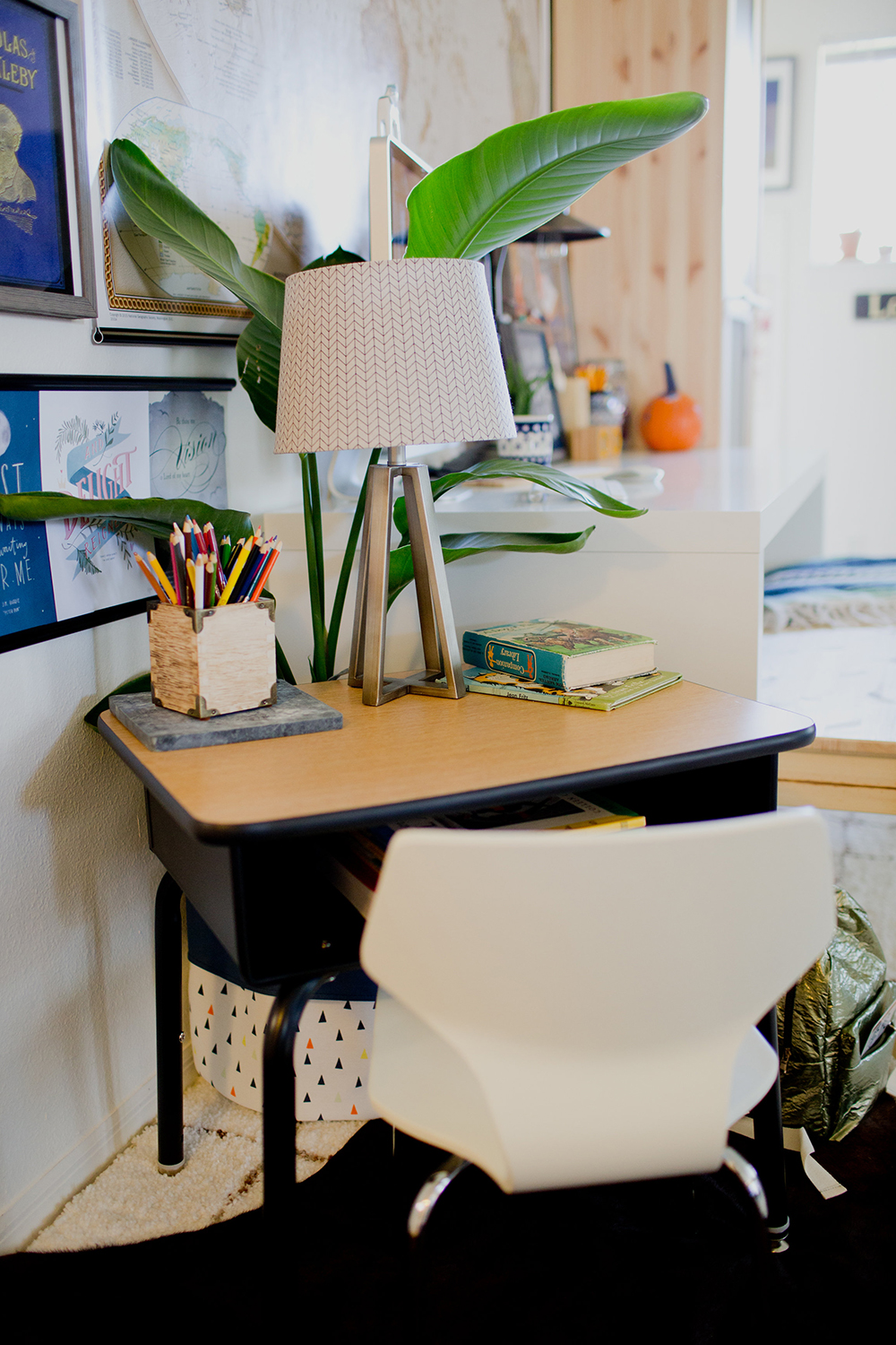 Oaxacaborn's Homeschool Room (as featured in Babiekins Magazine print edition)