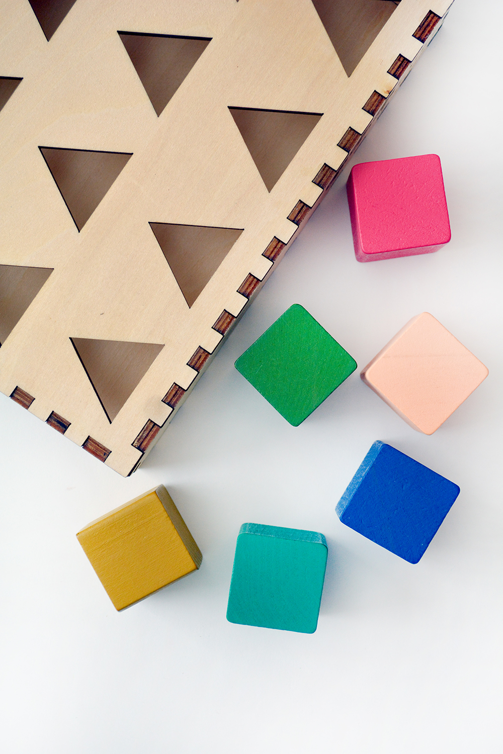 Chroma Cube: A Single-Player Game for Gameschooling in your homeschool