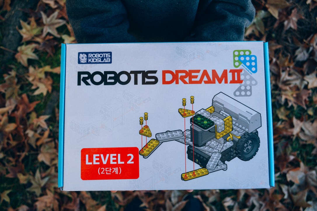 Homeschool Robotics: Robotis Dream 2.0 Review, available at Timberdoodle
