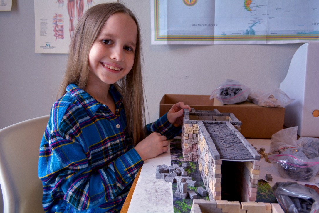 Great Wall of China project for kids: Mini Bricks Timberdoodle homeschool review