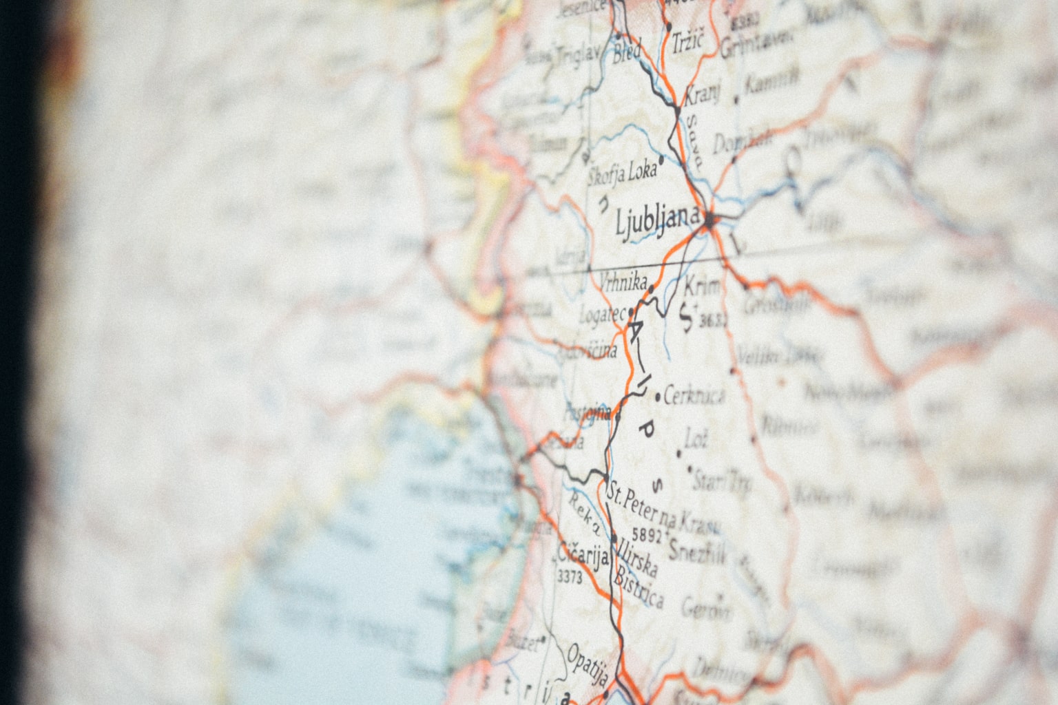 When I was eight, I came to America, land of the unlimited condiments. None of my books had prepared me for America’s ketchup spouts. And yet, there they were, like mythical fountains of eternal wealth. Ketchup, I knew, tasted like freedom.