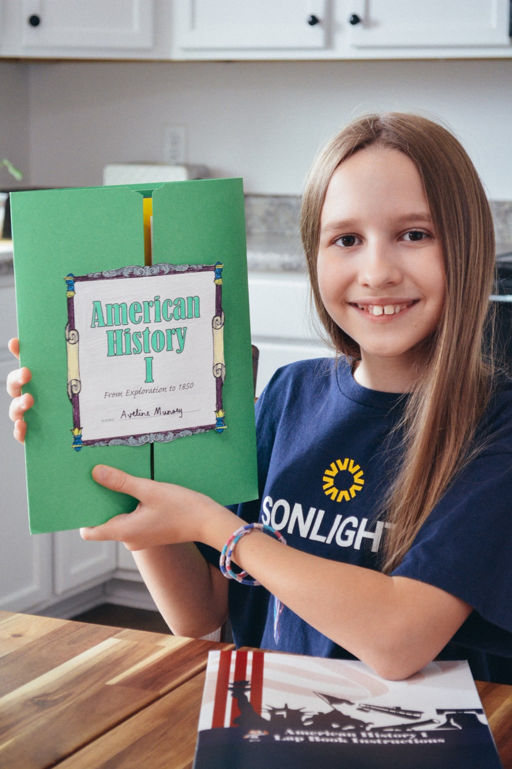 A review of Sonlight's lapbooks